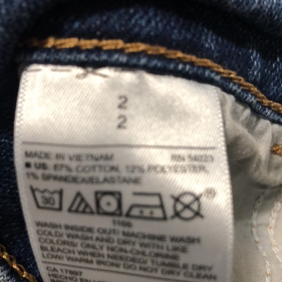 Old Navy Jean shorts - Picture 11 of 11